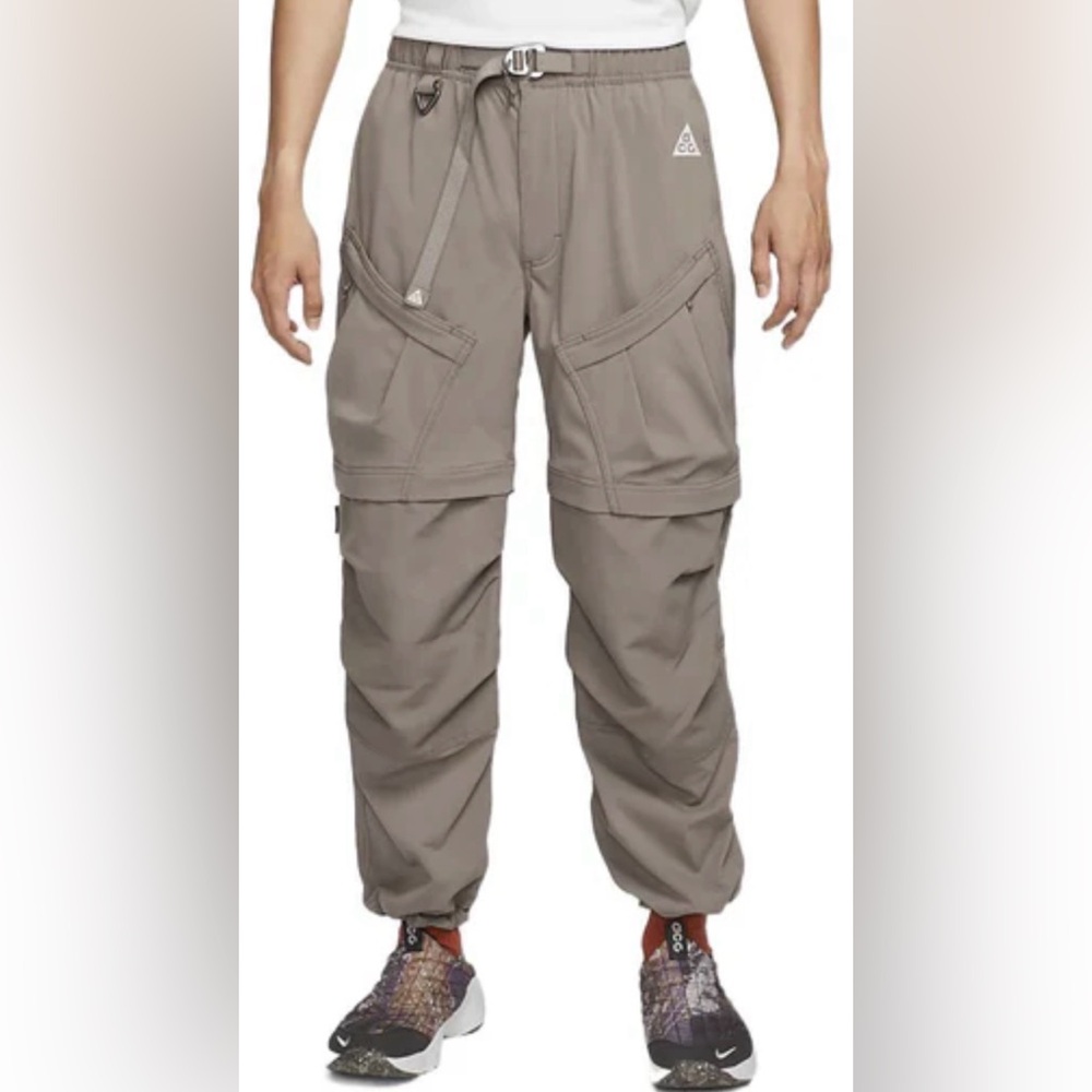 NWT Nike ACG Smith Summit - DN3944-040 - Medium